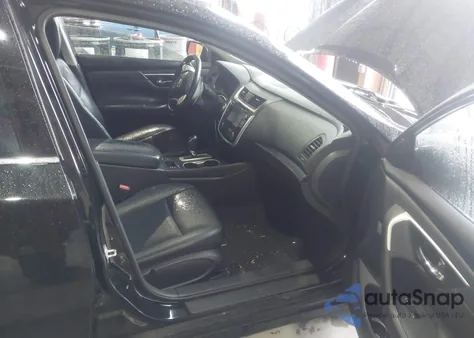 2018 Nissan Altima 2.5 Sr из США, поврежденный, VIN 1N4AL3AP2JC217791